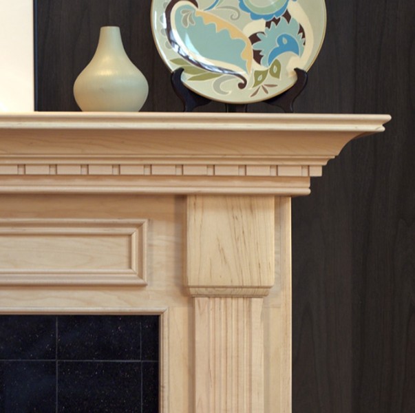Detail image of the Harrisburg in maple.